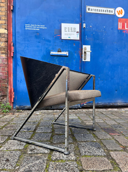 Sessel Mondi grau schwarz Chrom von Jouko Järvisalo für Inno Interior Oy