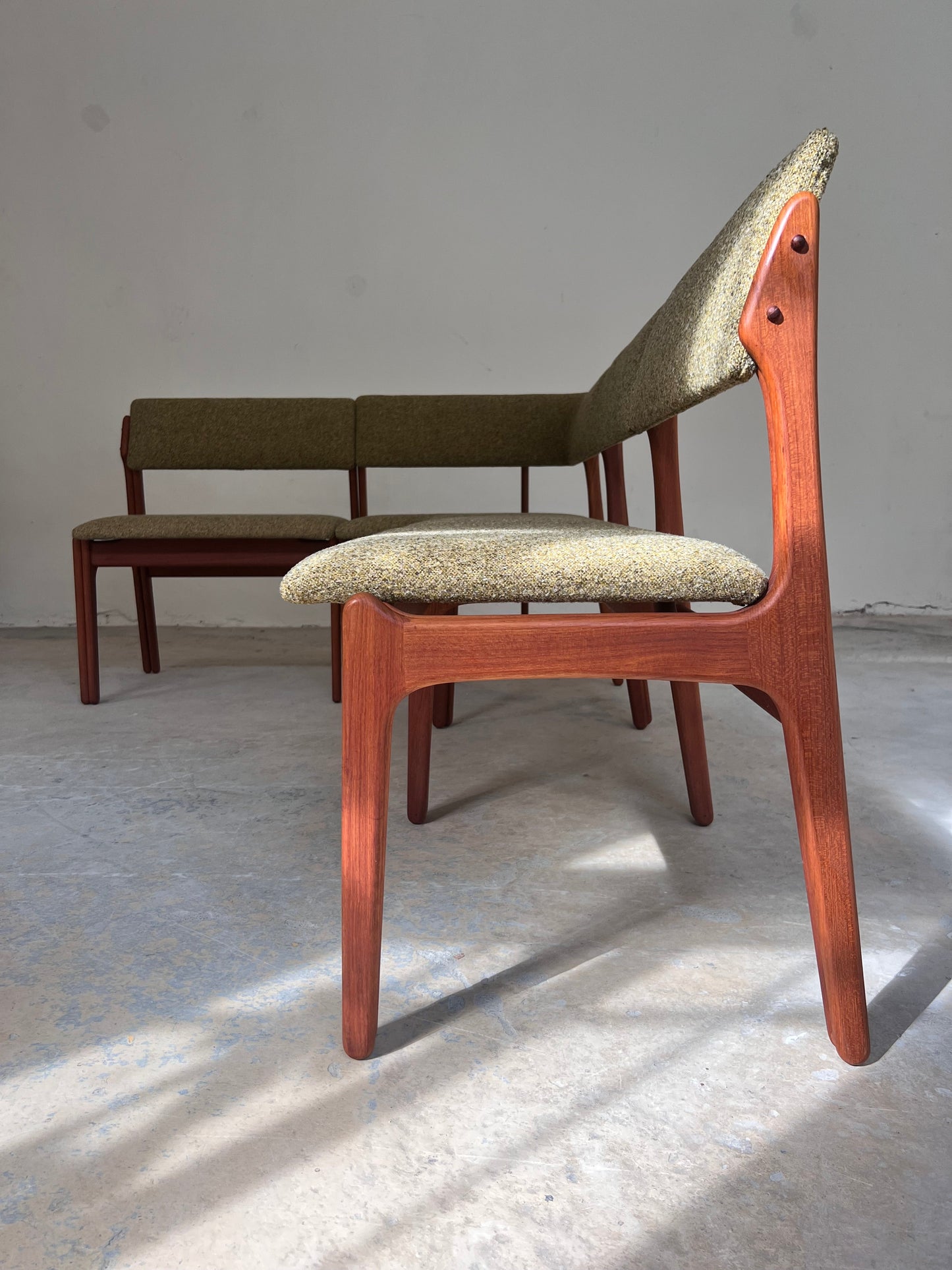 Vintage Eckbank von Erik Buch, Teak, grün neu gepolstert