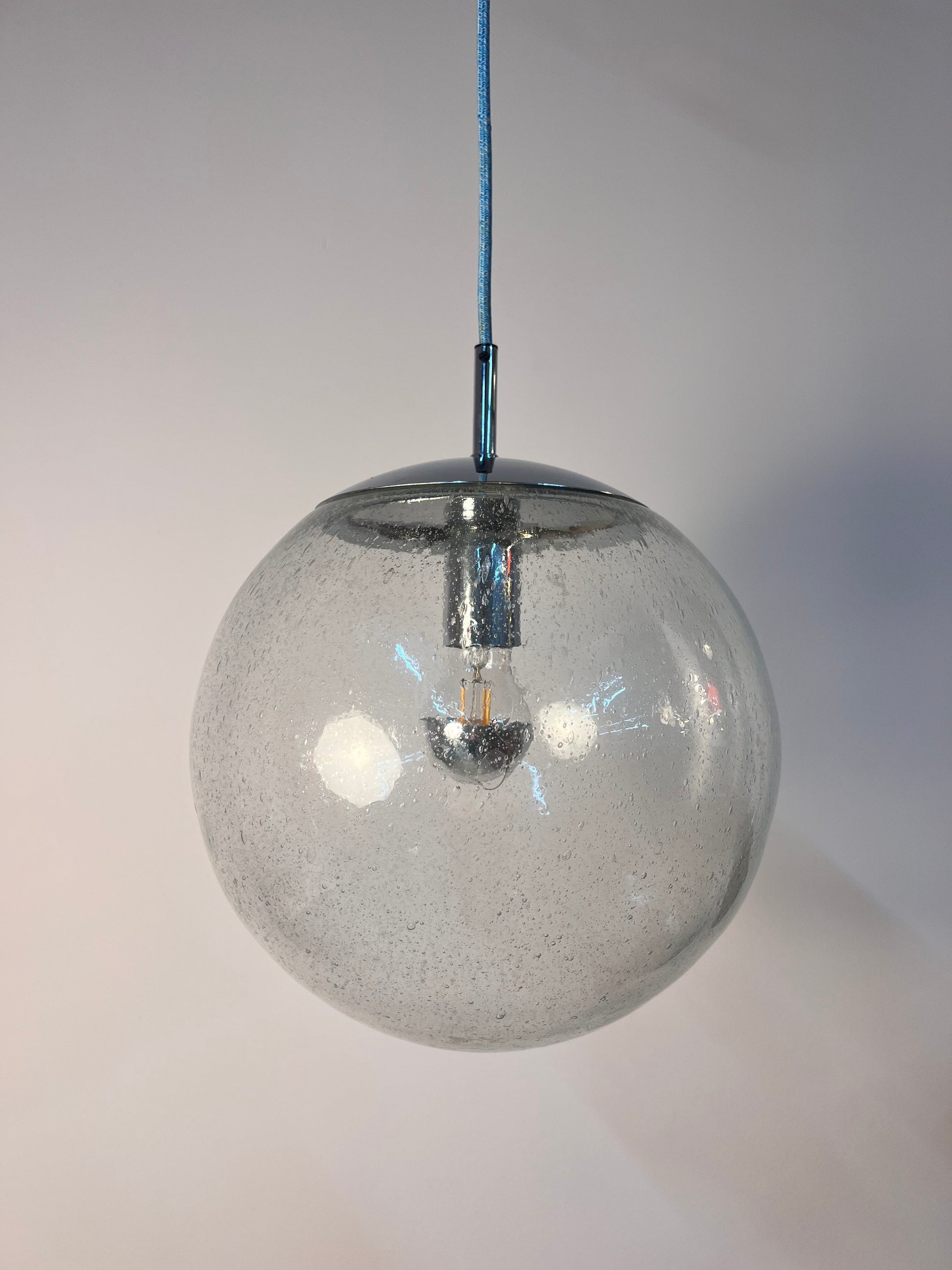 Vintage Pendelleuchte Glaskugel von Hustadt Leuchten