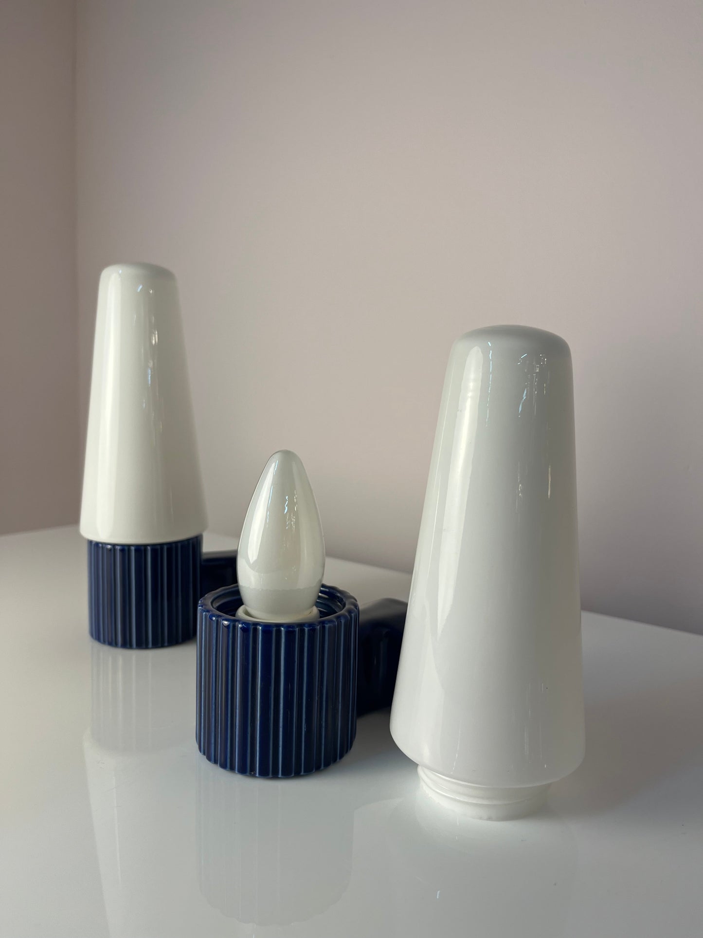 Set von 2 Vintage Wandlampe 6020 von Sigvard Bernadotte für Ifö blau