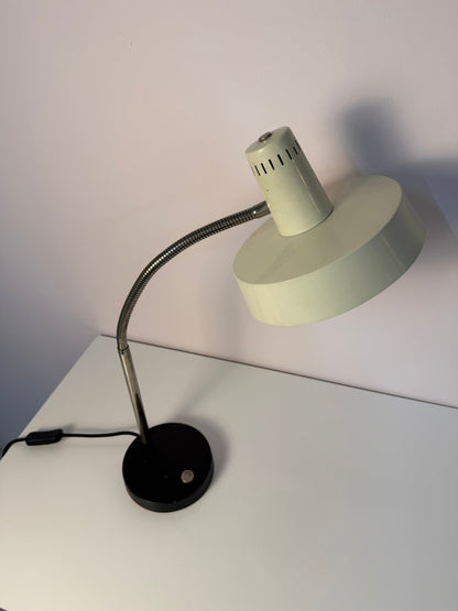 Vintage Schreibtischlampe altweiß mit beweglichem Arm, Deutschland 50er