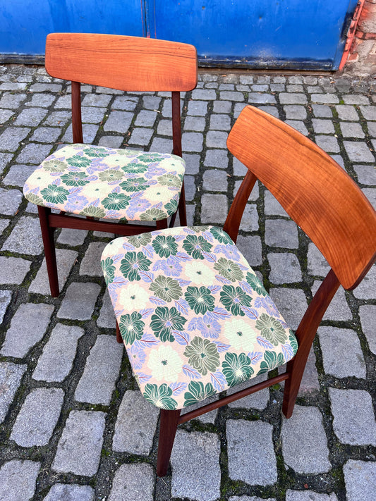 Vintage Esszimmerstuhl floral Teak von Farstrup Set von 2