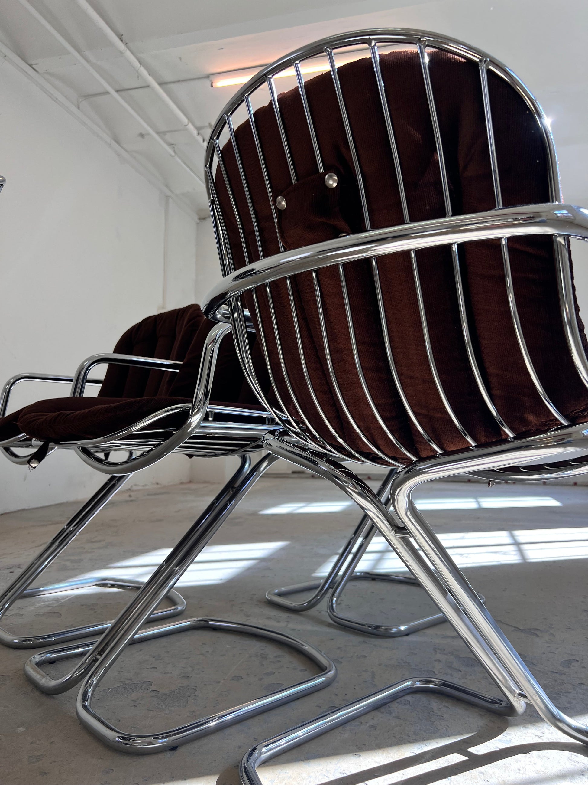 Vintage Freischwinger von Gastone Rinaldi für Rima Chrom braunes Sitzkissen