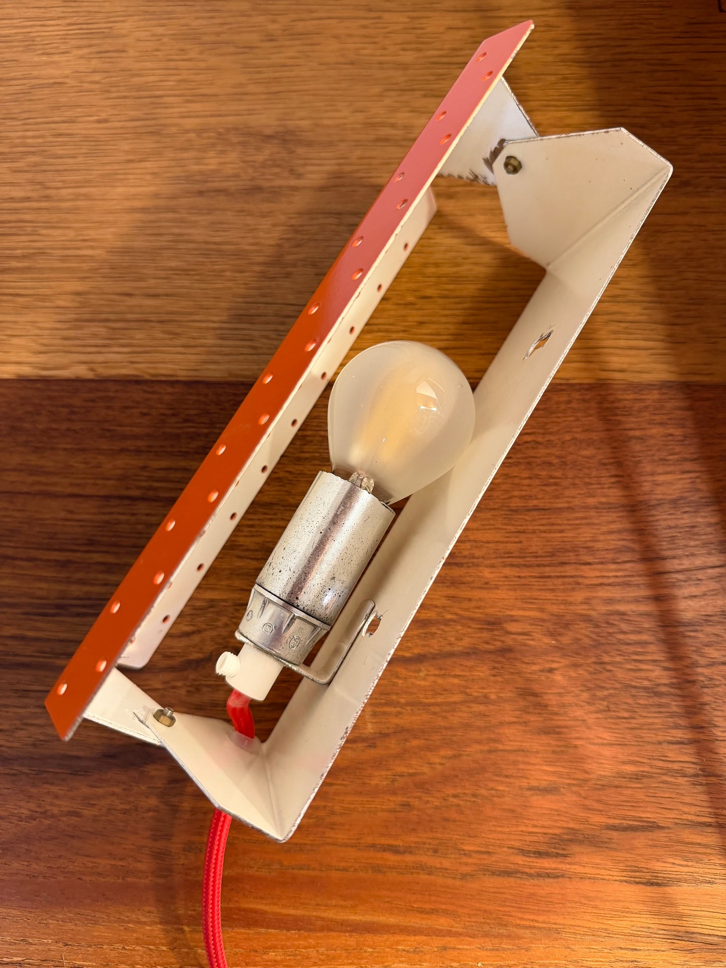 Vintage Wandlampe von E.S. Horn mit beweglichem Visier