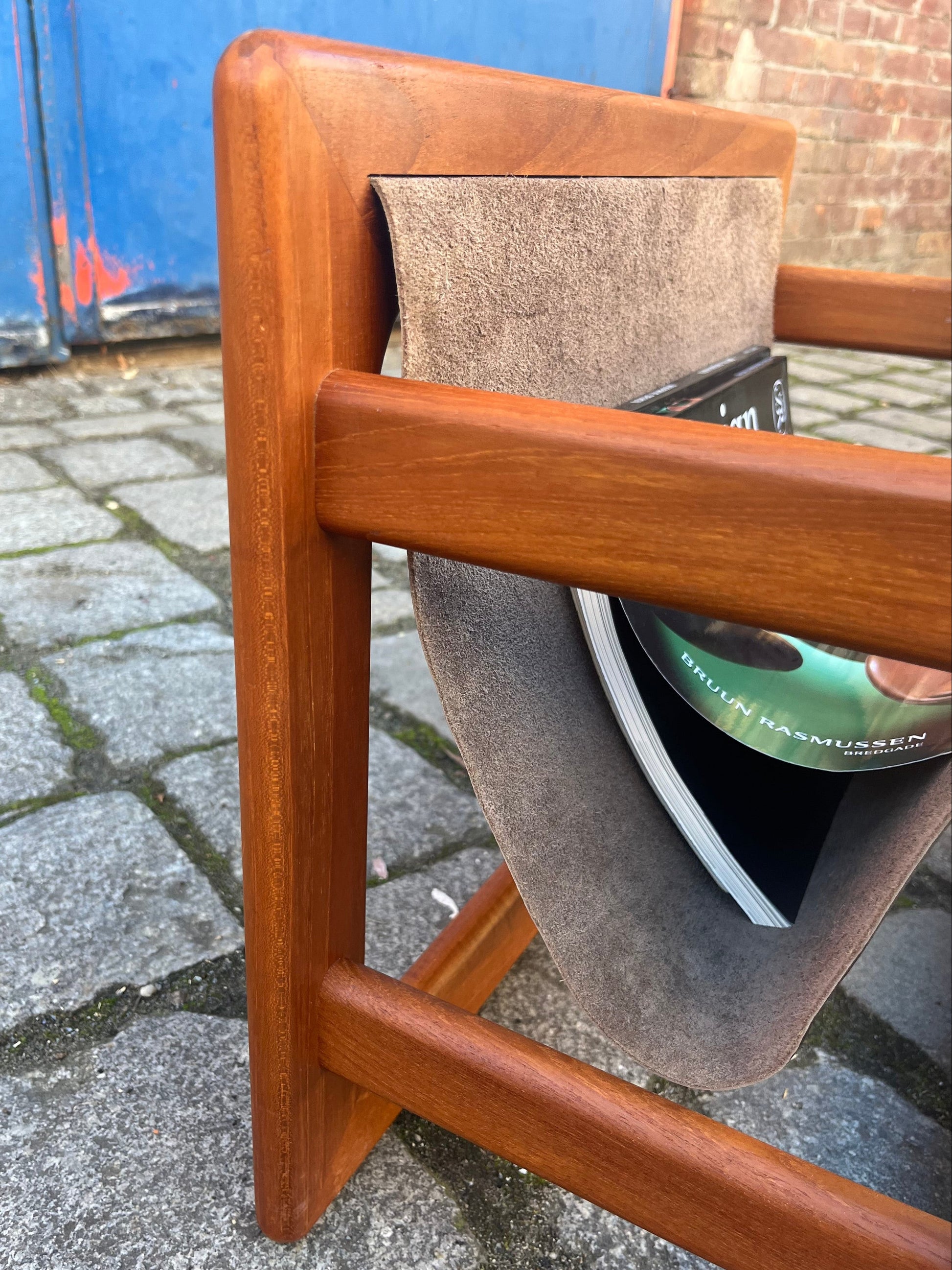 Zeitungsständer Teak Echtleder von Aksel Kjersgaard für Salin Møbler