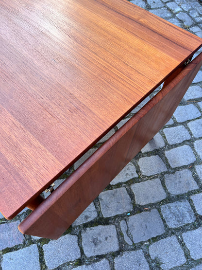 Esstisch Teak Vollholz mit eingehängter Platte