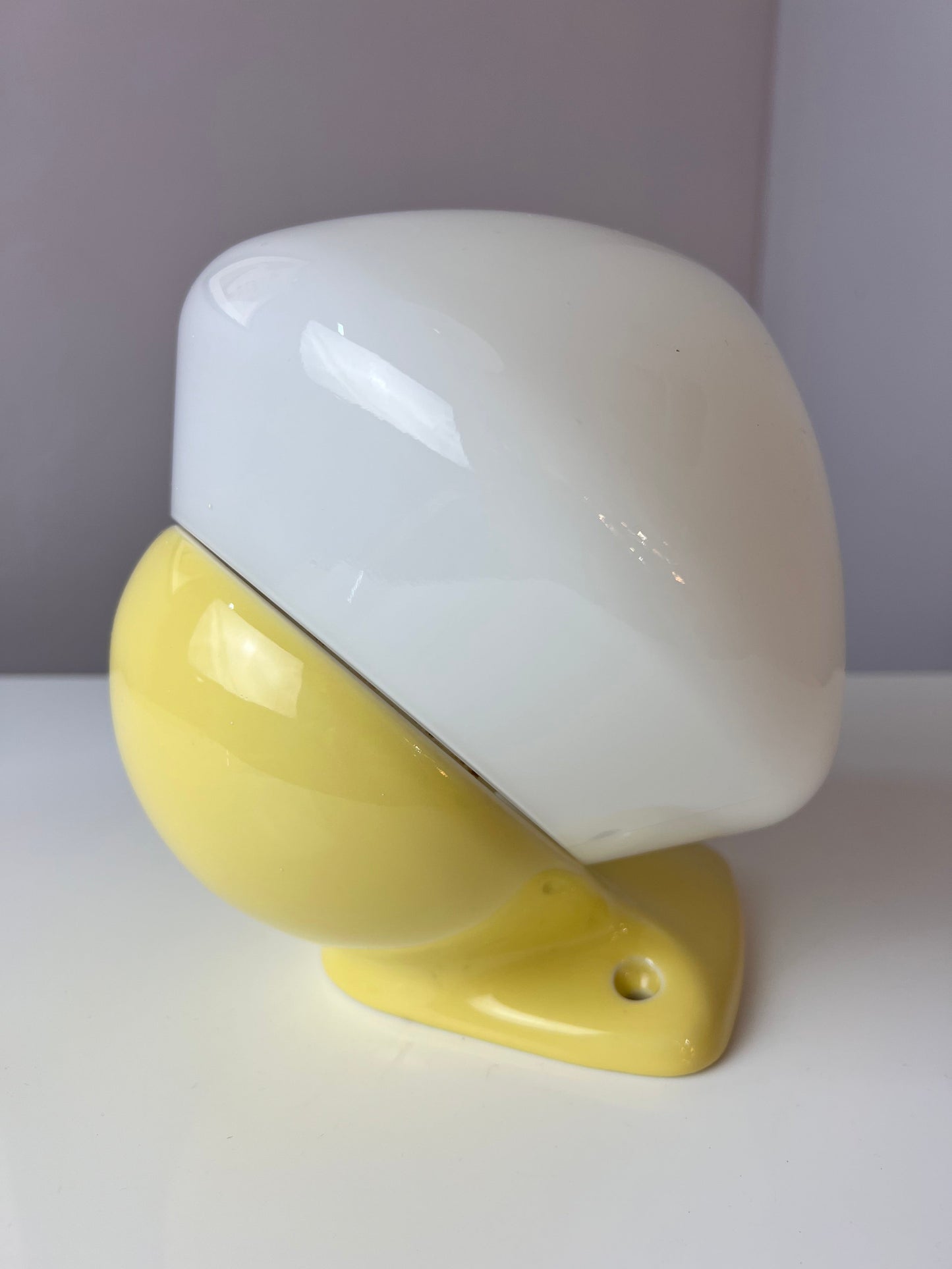 Vintage Wandlampe Modell 6030 gelb von Sigvard Bernadotte für Ifö
