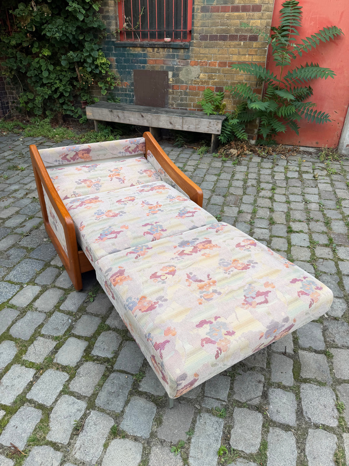 Vintage Schlafsessel Teak und Textilstoff, Dänemark