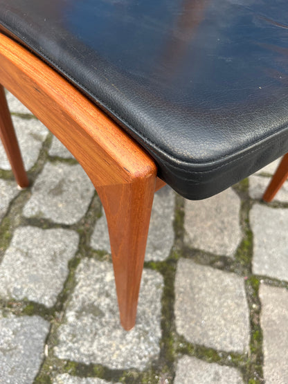 Vintage Esszimmerstuhl Set von 4 von K.S. Stolefabrik aus Teak und schwarzem Leder