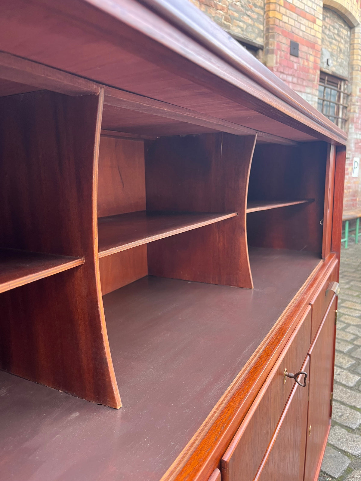 Vintage Highboard Teak mit Jalousietüren aus Dänemark