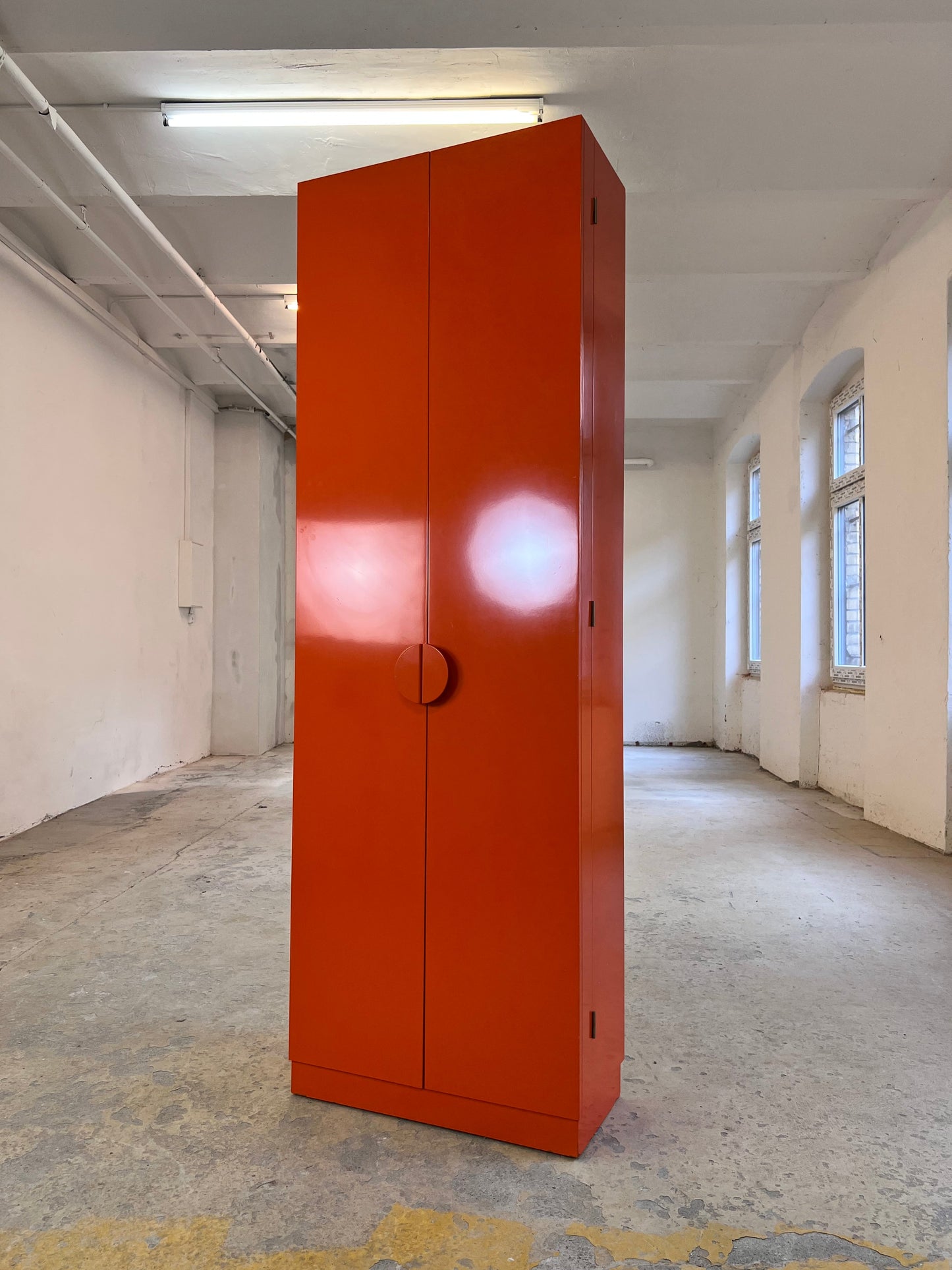 Vintage Schuhschrank orange von Schönbuch