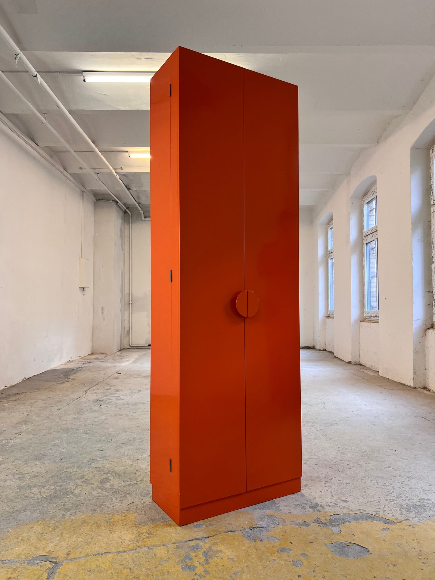 Vintage Schuhschrank orange von Schönbuch