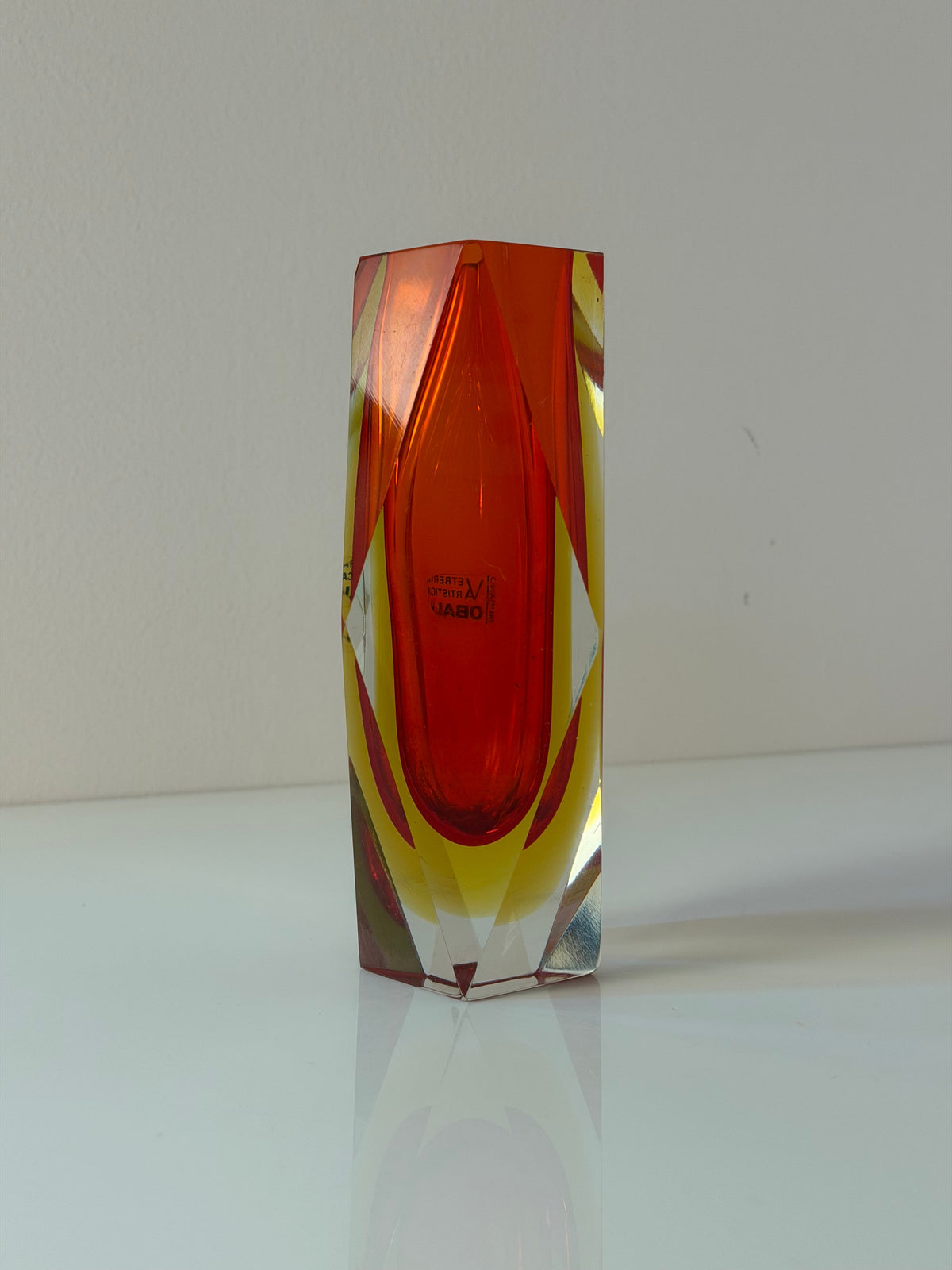 Vintage Blockvase von Vetreria Artistica Oball, Sommerso Murano-Glas rot-gelb