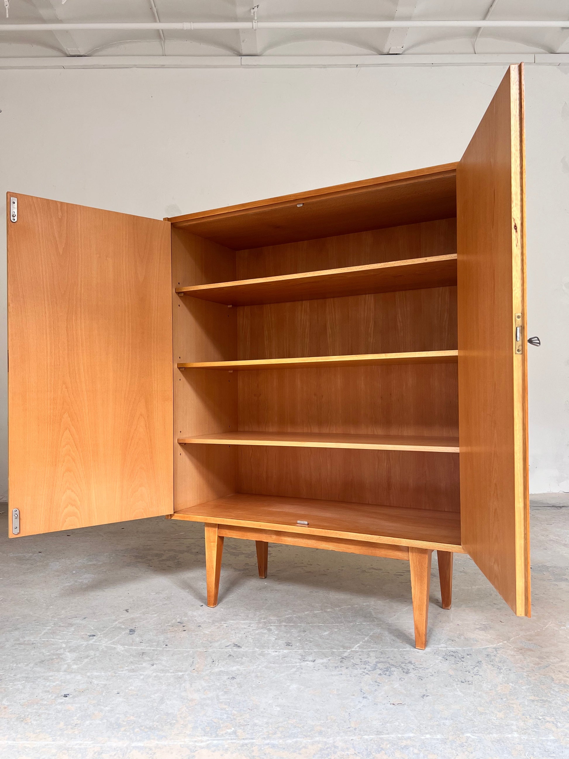 Vintage Schrank Typ 602/B Esche von Franz Ehrlich für Hellerau