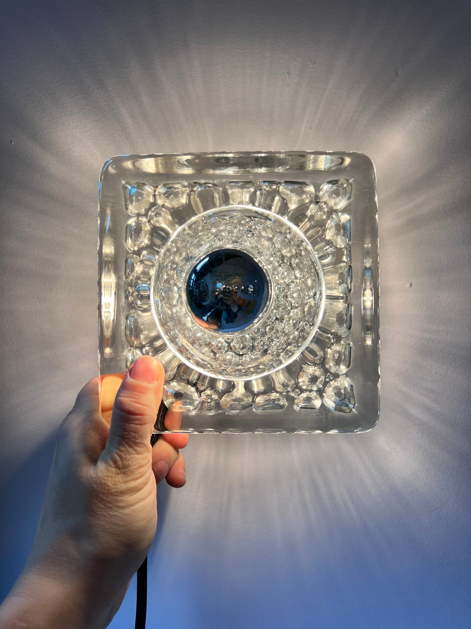 Vintage Wandleuchte Ice Cube von Kalmar Glas Chrom