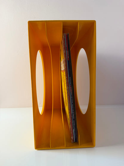 Vintage Schallplattenständer gelb von Schweizer Design