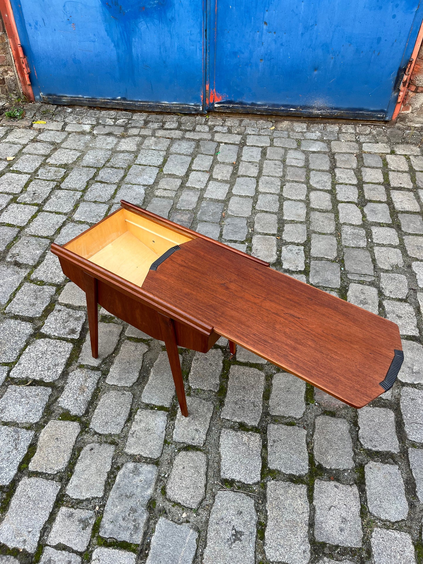 Beistelltisch Nähkasten Teak aus Dänemark