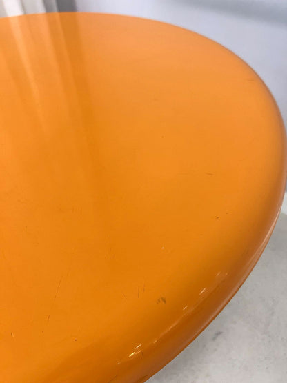 Runder Couchtisch gelb Kunststoff von Peter Ghyczy