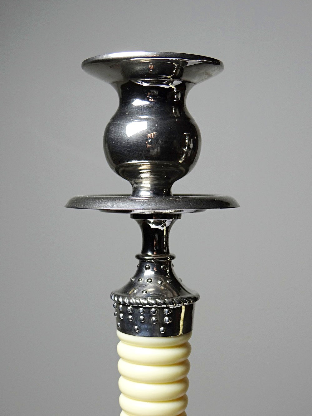 Vintage Kerzenleuchter Set von 2 silberfarben, elfenbeinfarben, Metall, Kunststoff