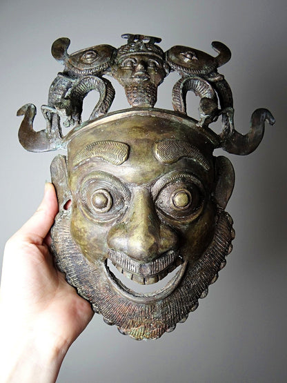Vintage Bronzemaske Bamoun Kamerun braun Dekoration