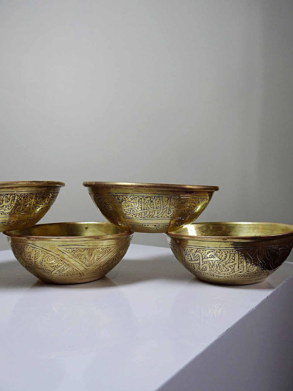 Set von 5 Vintage Hammam Schalen aus handgraviertem Kupfer, frühes 20. Jahrhundert