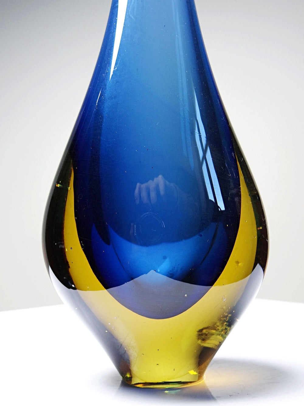 Vintage Vase Sommerso von Flavio Poli für Murano blau und amberfarbenes Glas