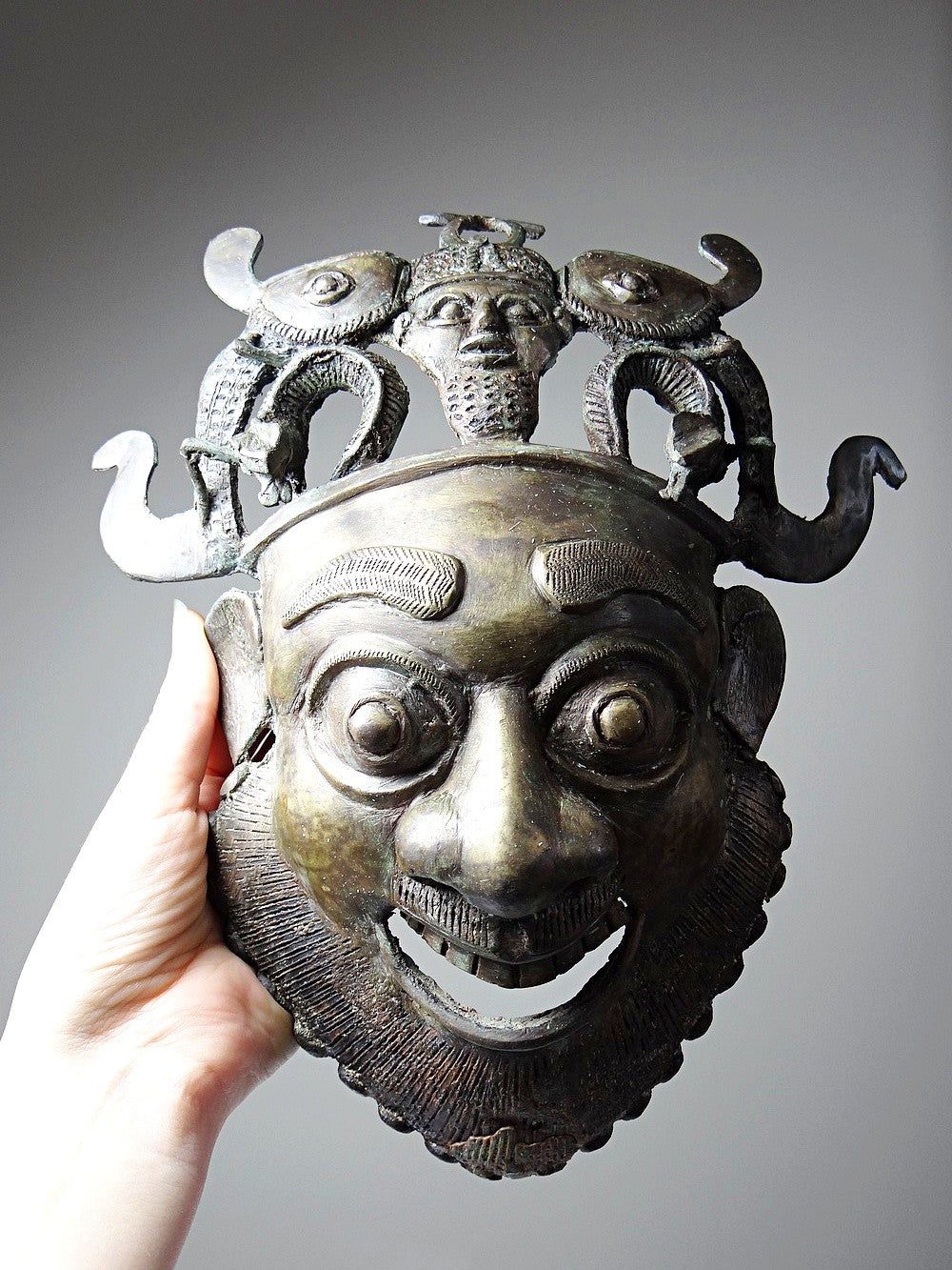 Vintage Bronzemaske Bamoun Kamerun braun Dekoration