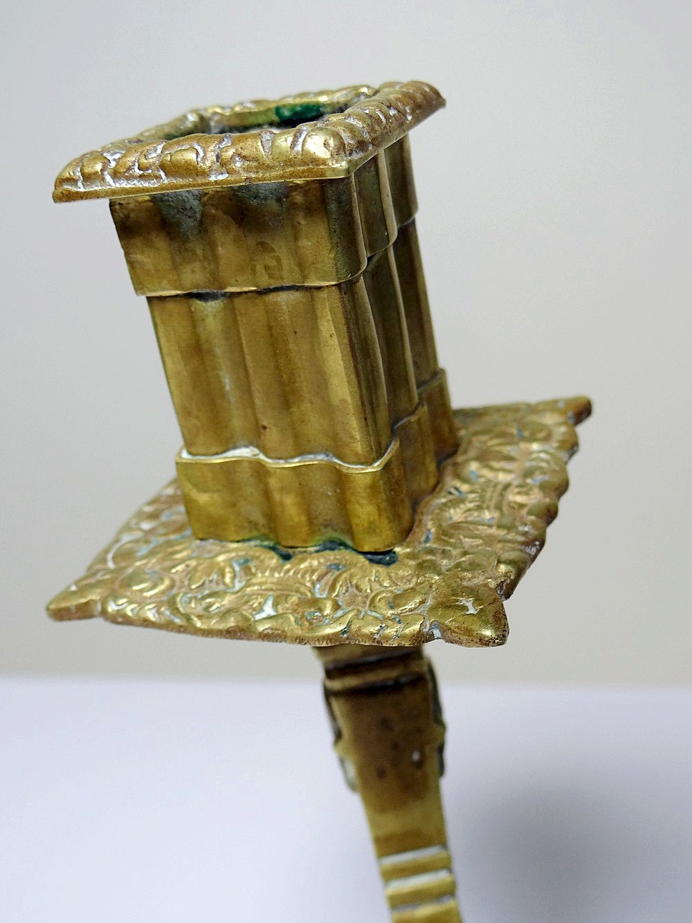 Vintage Wandkerzenhalter "à la financière" 2-flammig aus vergoldeter Bronze