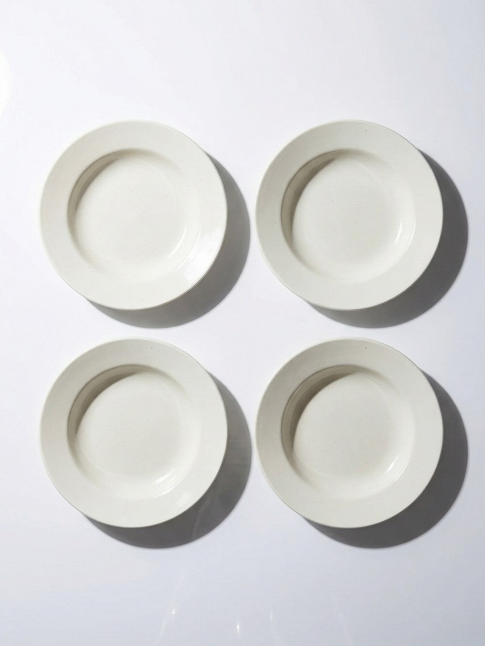 Vintage Suppenteller Set von 5 aus Eisenstein weiß creme Geschirr