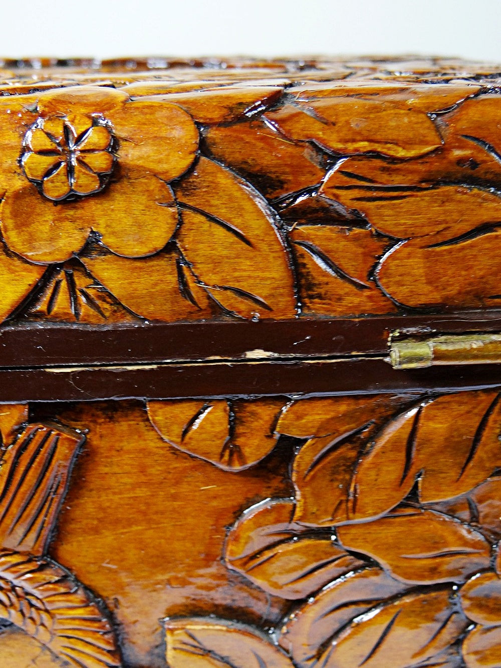Vintage Schatulle Holzschnitzerei Asien