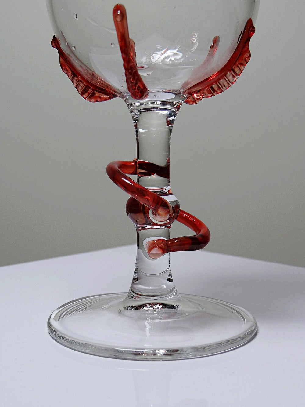 Vintage Vase Filigrana/Zanfirico von Murano Rot
