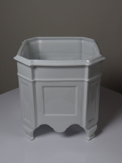 Vintage Übertopf aus Limoges-Porzellan auf Füßen, Rococo-Stil
