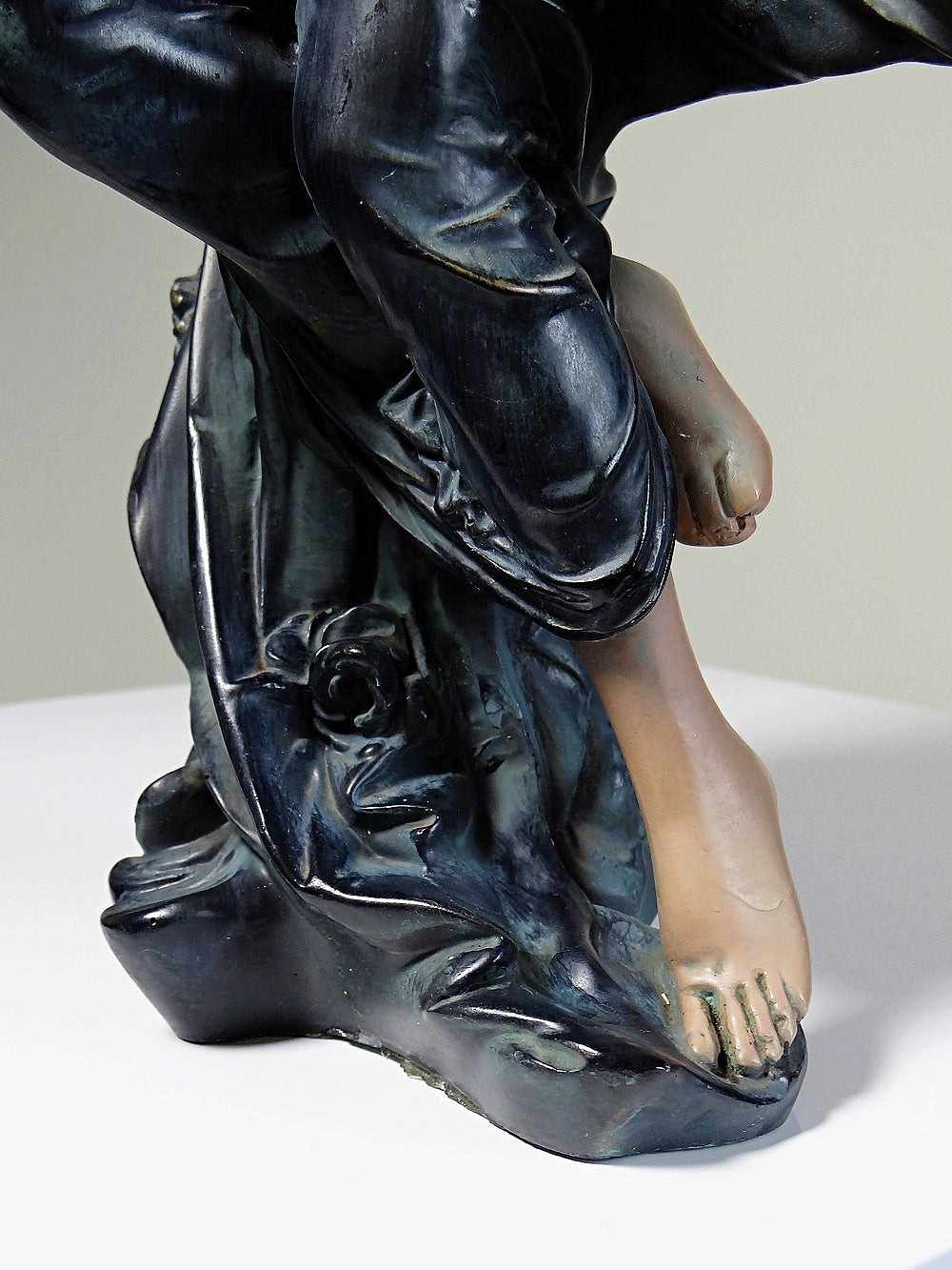 Vintage Statue Art Nouveau bronzefarben Gips/Komposit, zweifarbig, unsigniert