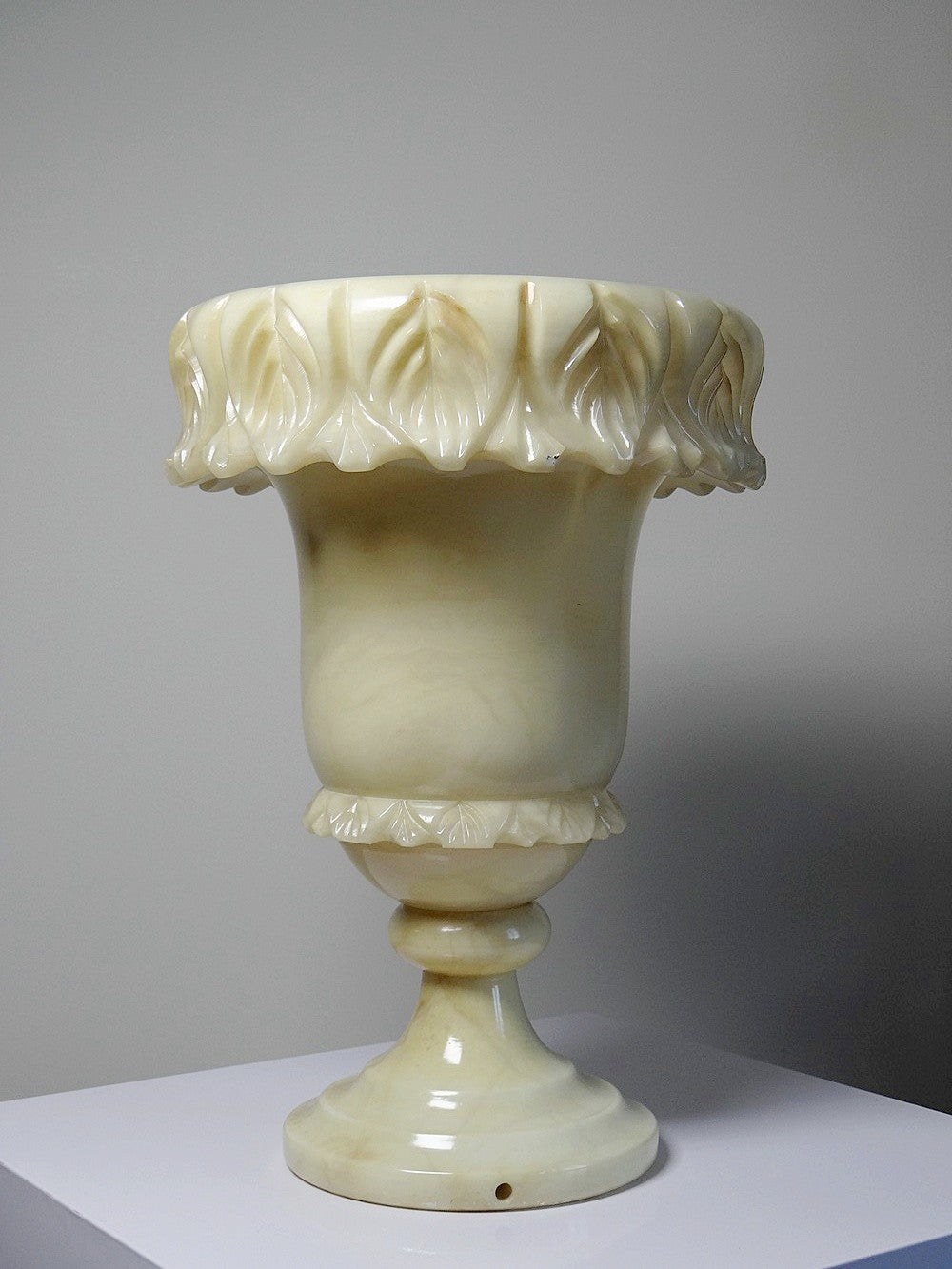 Vintage Medici Vase Alabastermarmor gelb Dekoration