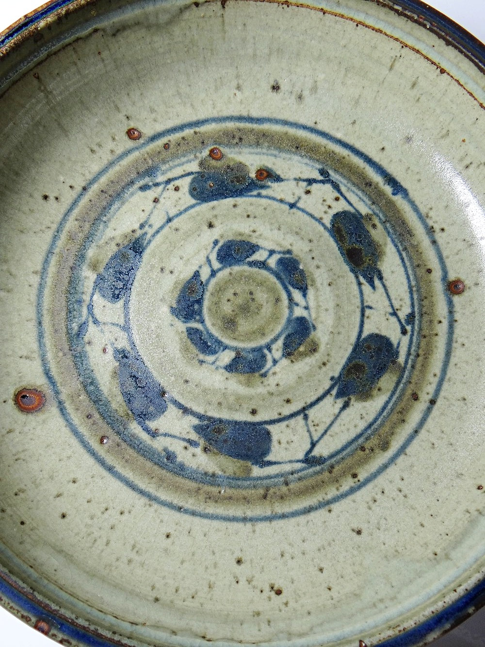 Vintage Schale mit Pyritglasur grau-grün blau Vintagegrau-grün blau pyrit Grès Pyritglasur
