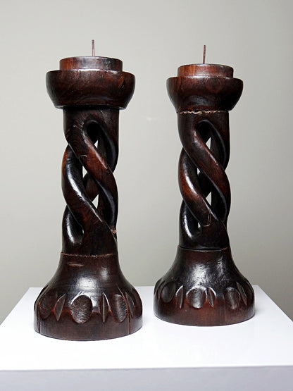 Vintage Kerzenhalter Set von 2 Spiral von Indien Vintage Holz geschnitzt