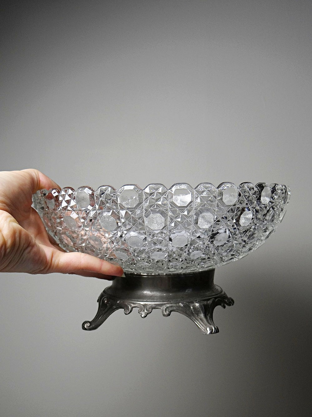 Vintage Pressglasschale von Baccarat für Geschirr, durchsichtig