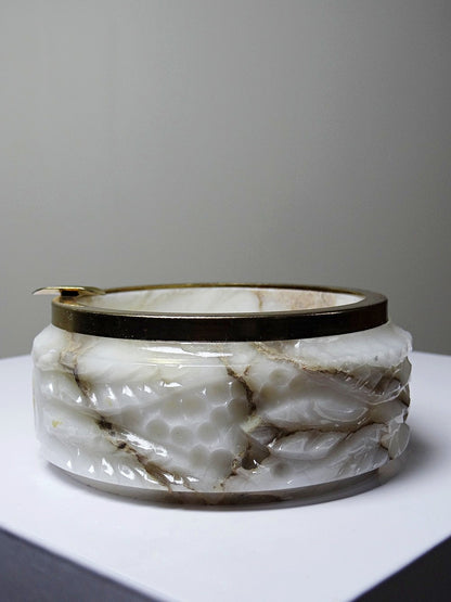 Vintage Aschenbecher Hollywood Regency Mid Century aus Alabaster und Metall