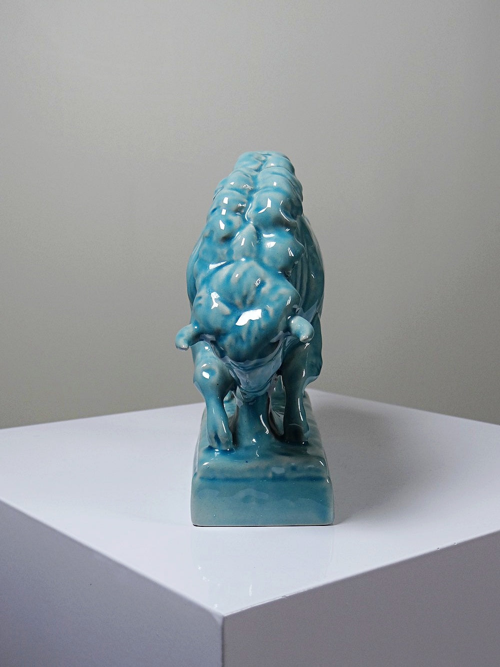 Vintage Bison Skulptur von Zsolnay aus türkis glasierter Keramik