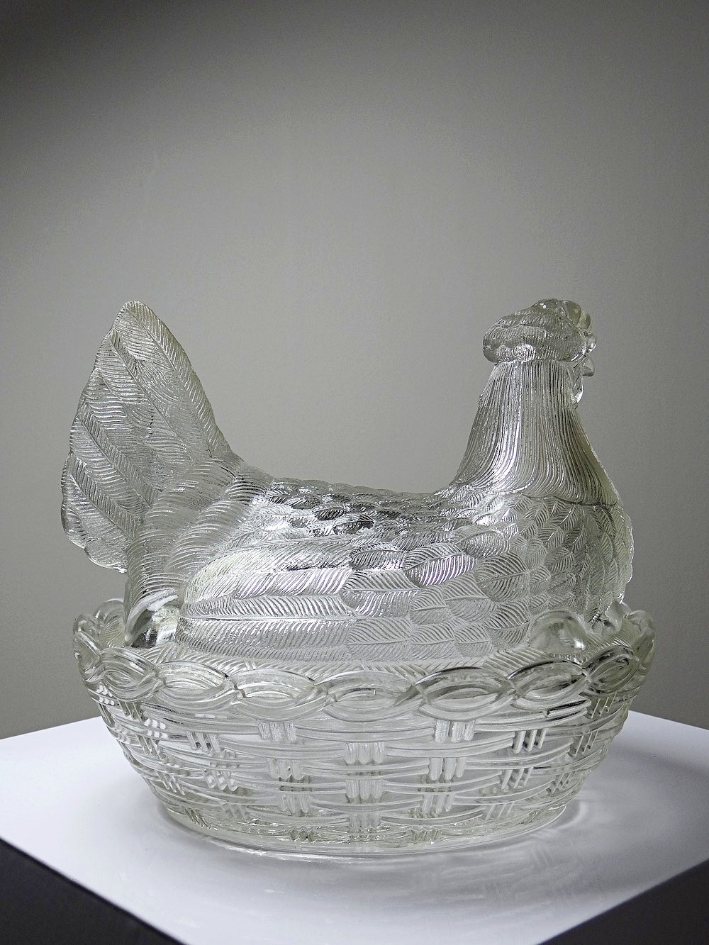 Vintage Bonbonniere Huhn aus gepresstem Glas, antik, frühes 20. Jh.