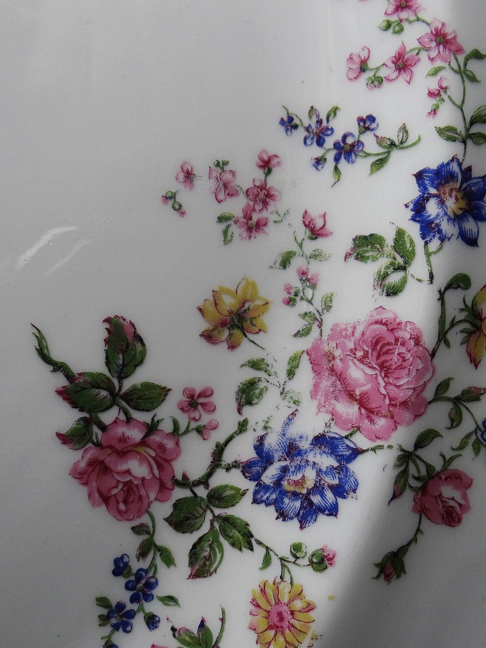 Vintage Servierplatte von Bernardaud für B und C° mehrfarbiges Blumendekor Porzellan