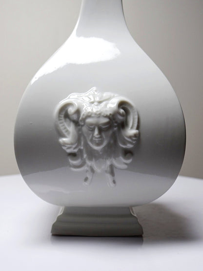 Vintage Vase von Sheffield und Haviland für Limoges, Meissen Reproduktion, weißes Porzellan