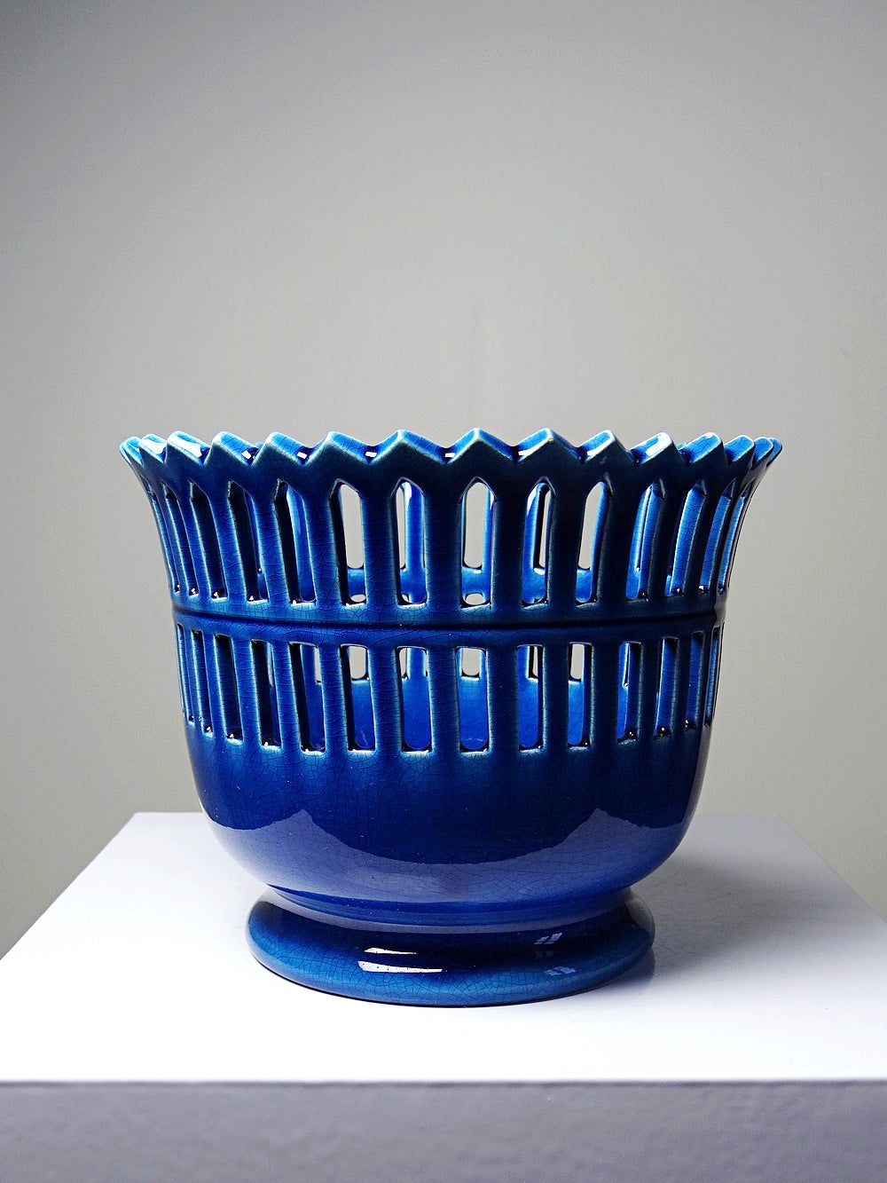 Vintage Cachepot von Moreau-Bourg-Joly für Faïenceries Moreau-Bourg-Joly blau paon