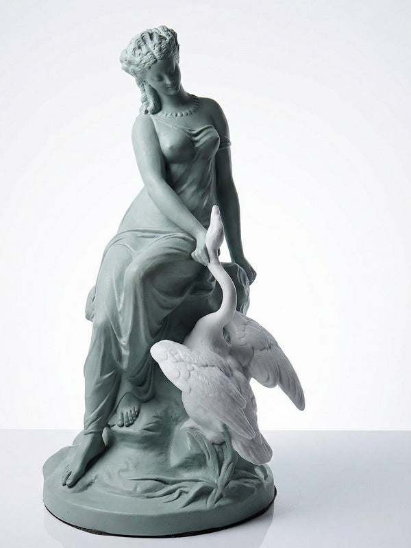 Vintage Porzellanfigur Léda et le Cygne von Letu und Mauger für GrauKunst celadon und weiß