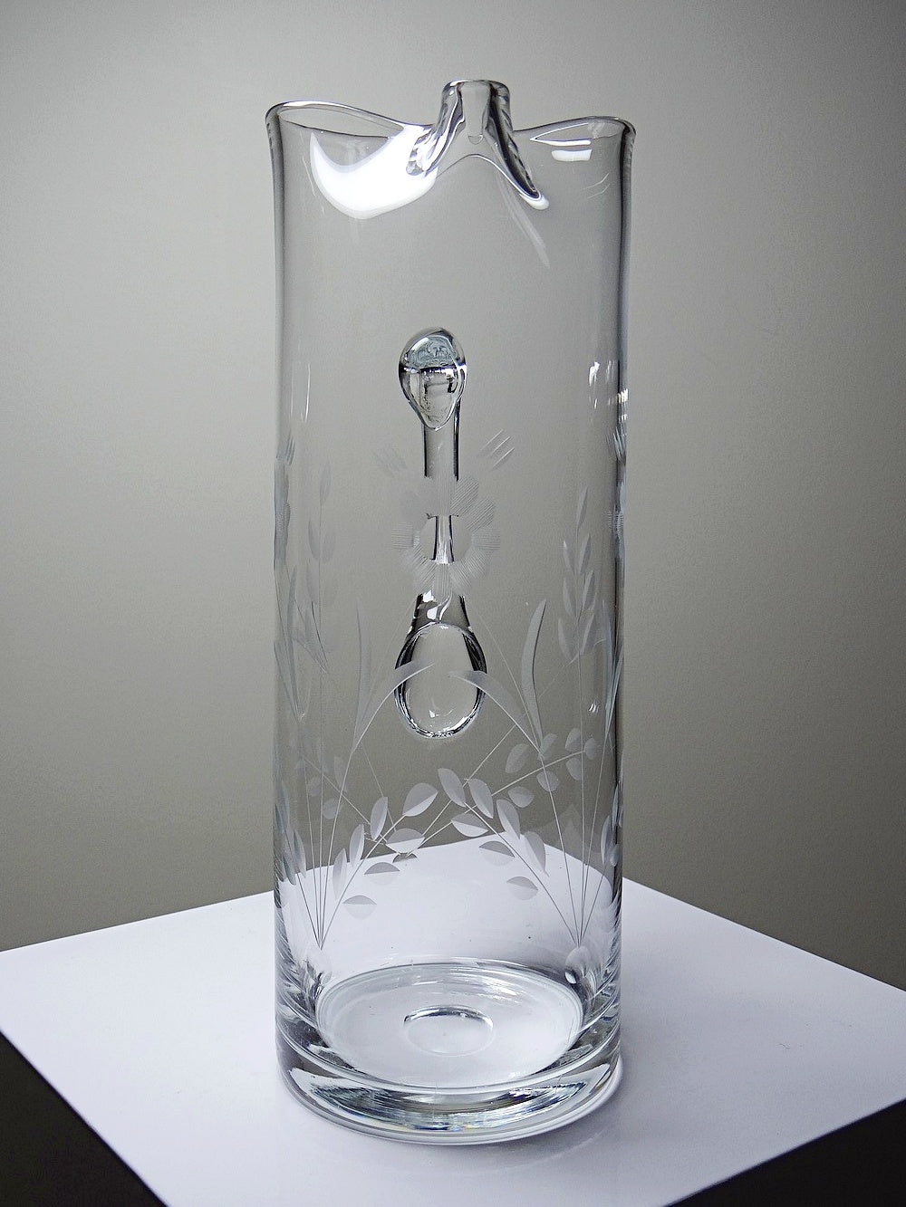 Vintage Krug aus Kristallglas floral durchsichtig farblos Geschirr