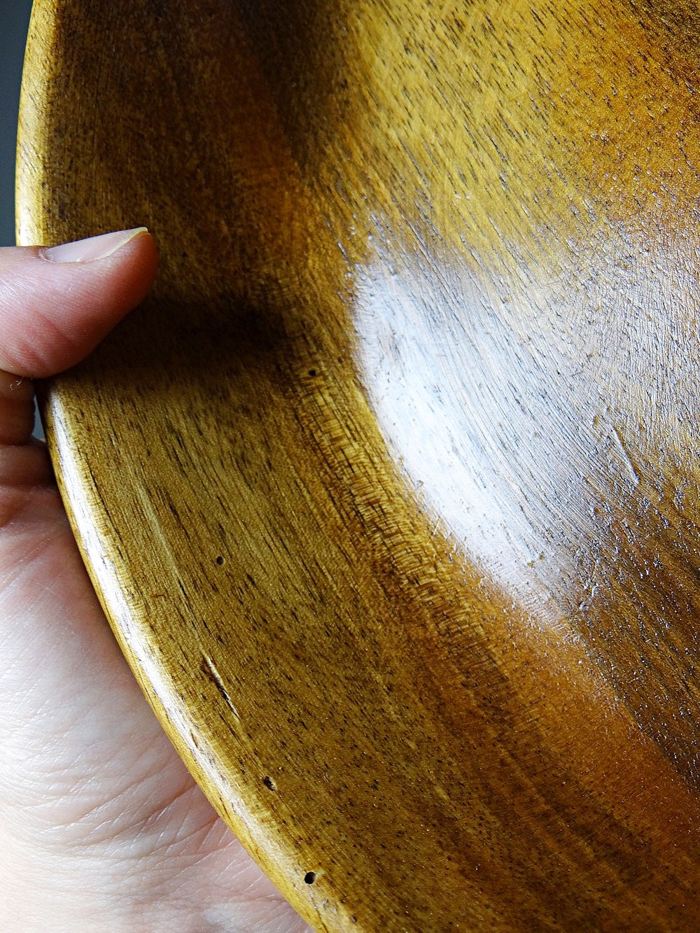 Vintage Holzschale Teak oder Akazie Braune Rille 23 cm Durchmesser 5,3 cm Höhe