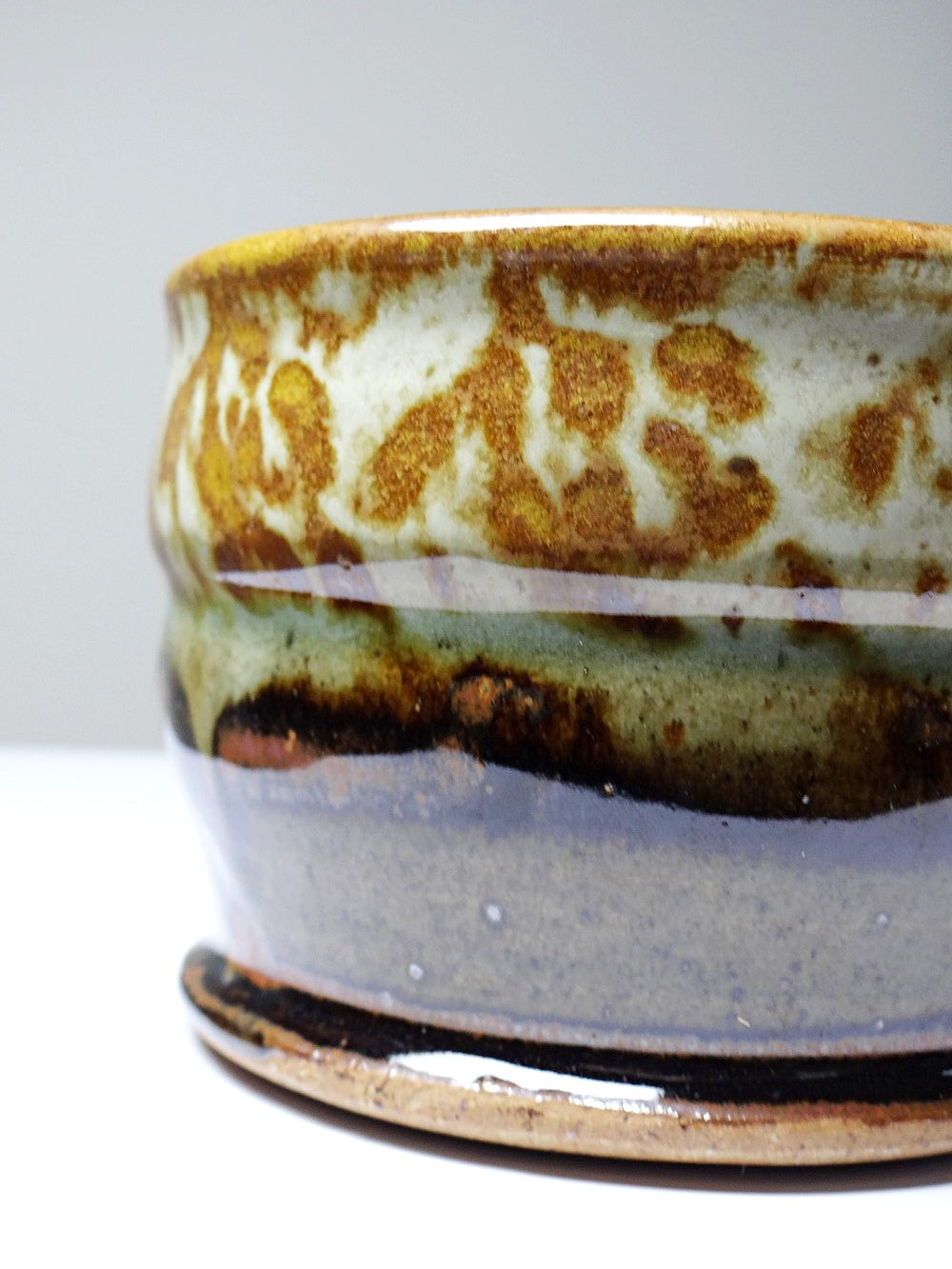Vintage Becher aus glasiertem Steinzeug japanischer Stil signiert 1990er 2000er