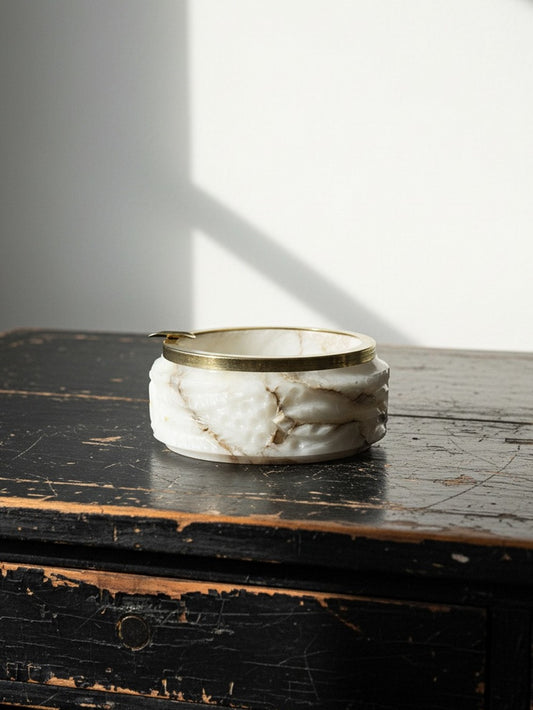 Vintage Aschenbecher Hollywood Regency Mid Century aus Alabaster und Metall