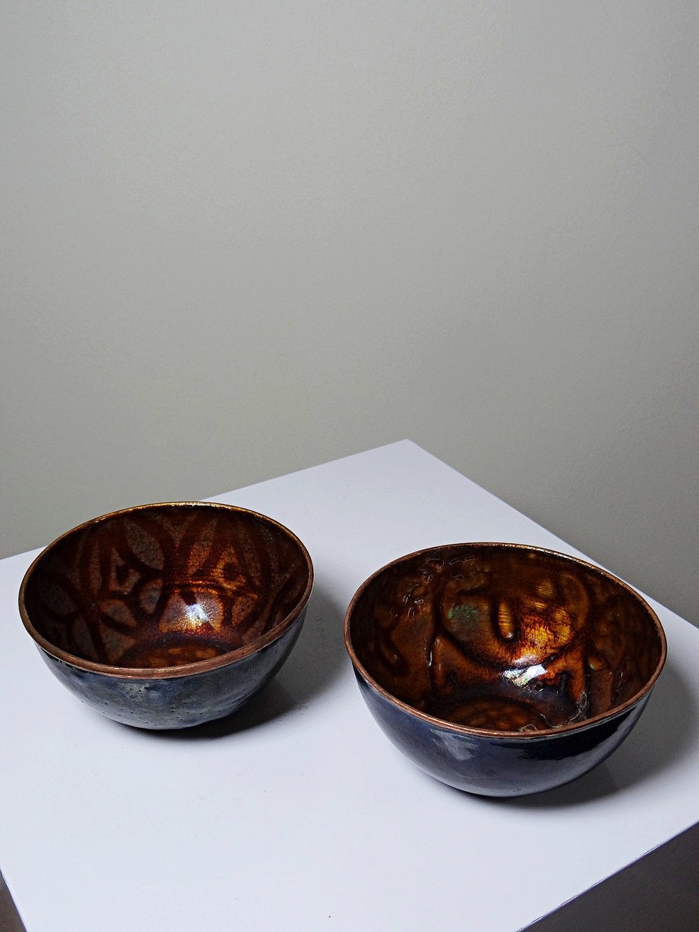 Set von 2 Vintage Schale aus emailliertem Kupfer in Blau und Kupfer