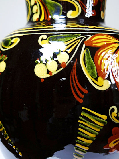 Vintage Vase MHV Hungarn handglasiert